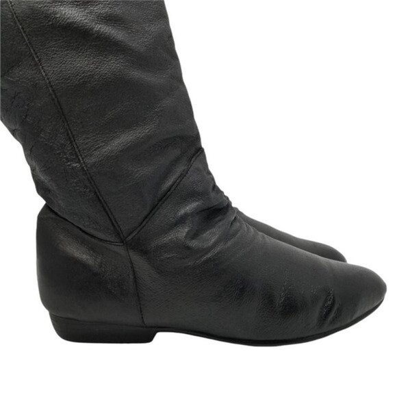 Crossroads Womens Boots Black Leather Block Heels Pull On Pointed Toe Flat 8 W - Picture 4 of 11